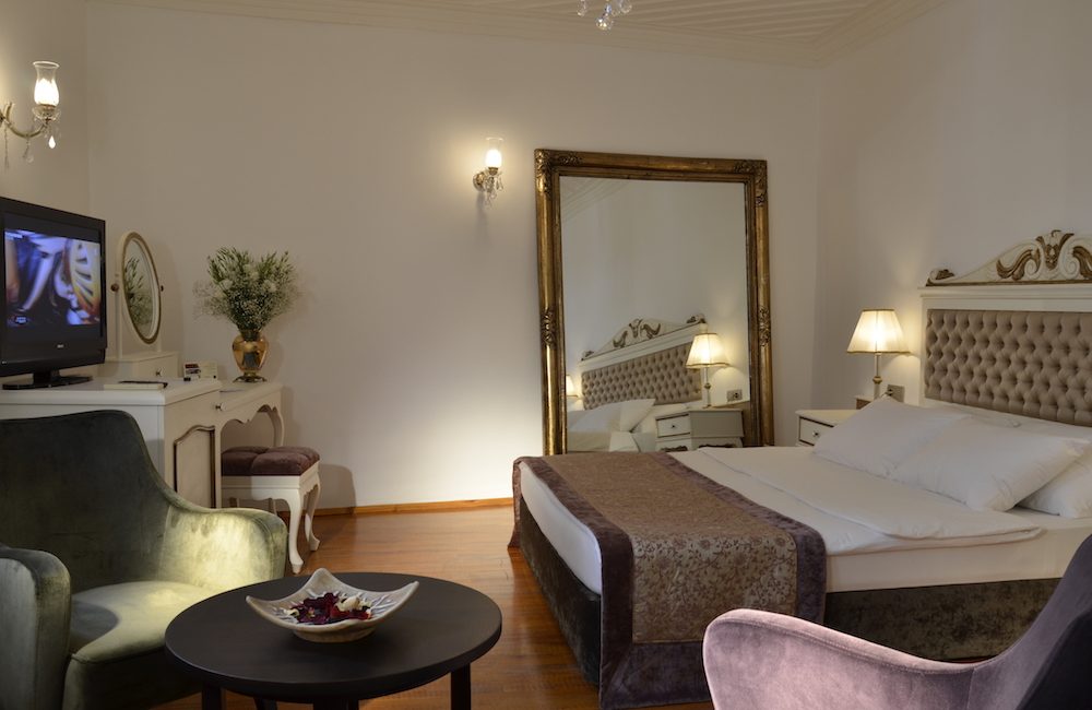 Tuvana Hotel Superior Room 1