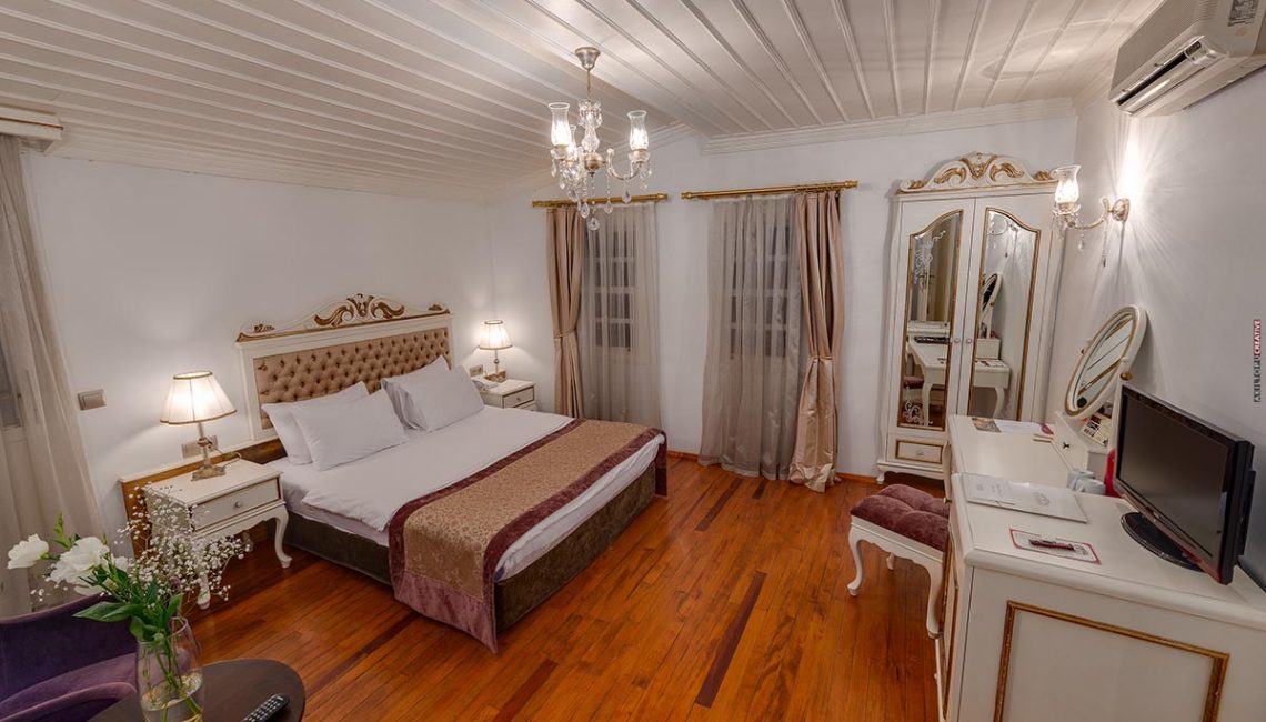 Tuvana Hotel Superior Room 2 gallery