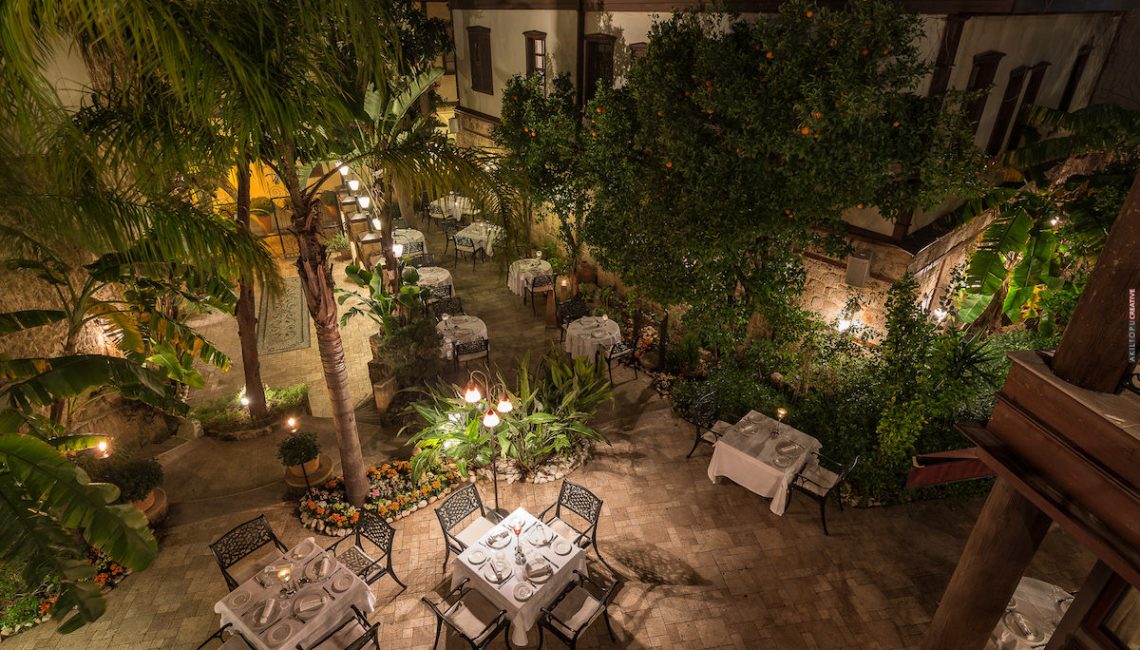 Seraser Fine Dining Restaurant 7